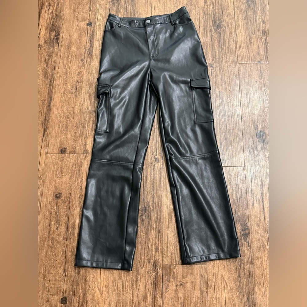 Bagatelle Vegan Leather Black Straight Leg Cargo Pants Size Small